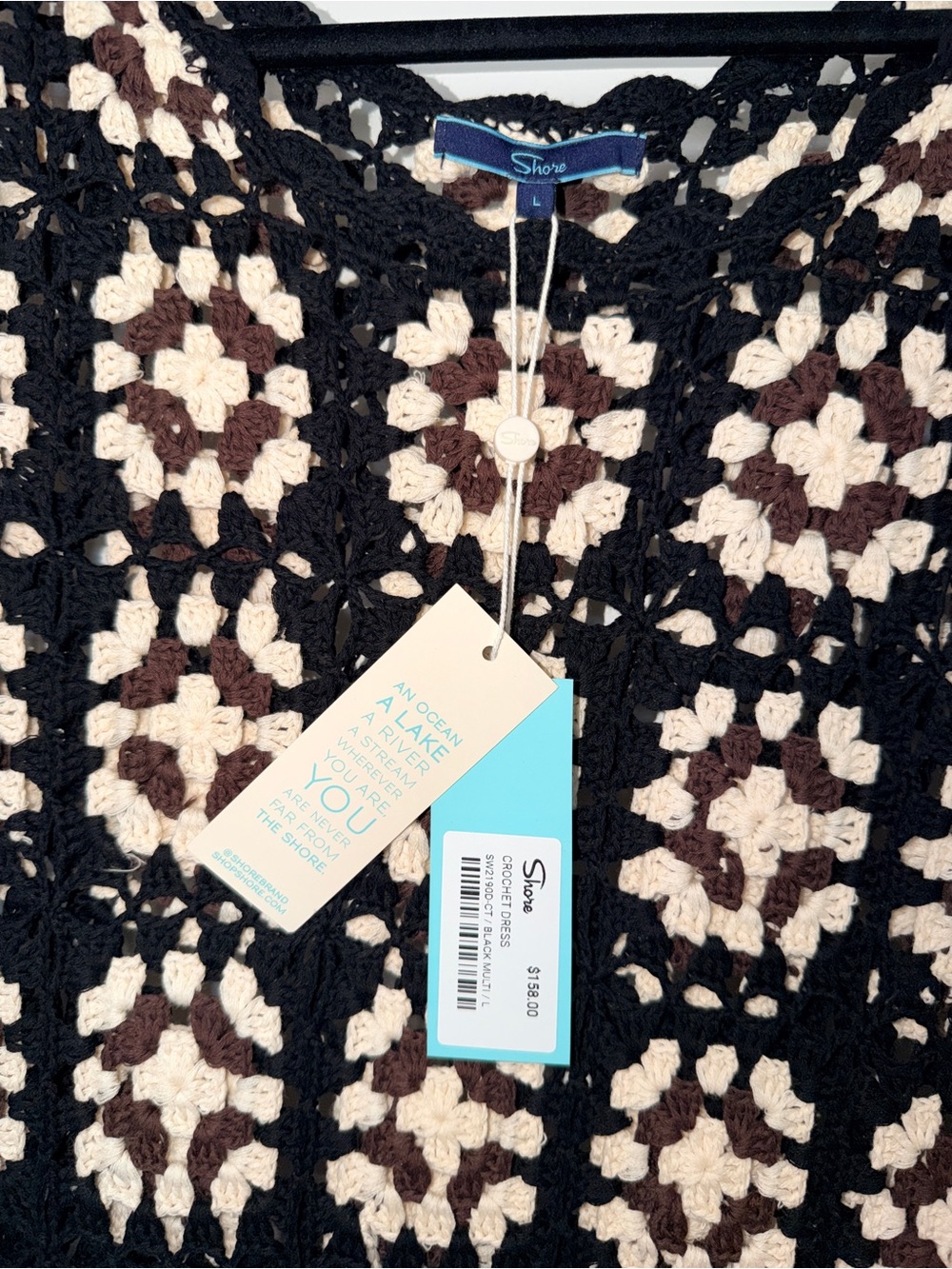 Shore Black and Cream Crochet Short Sleeve Shift Dress - Picture 4 of 4